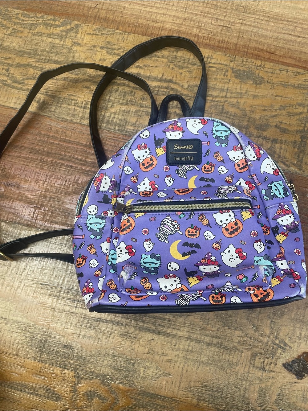 Hello Kitty Halloween Loungefly Backpack pumpkin witch trick or treat